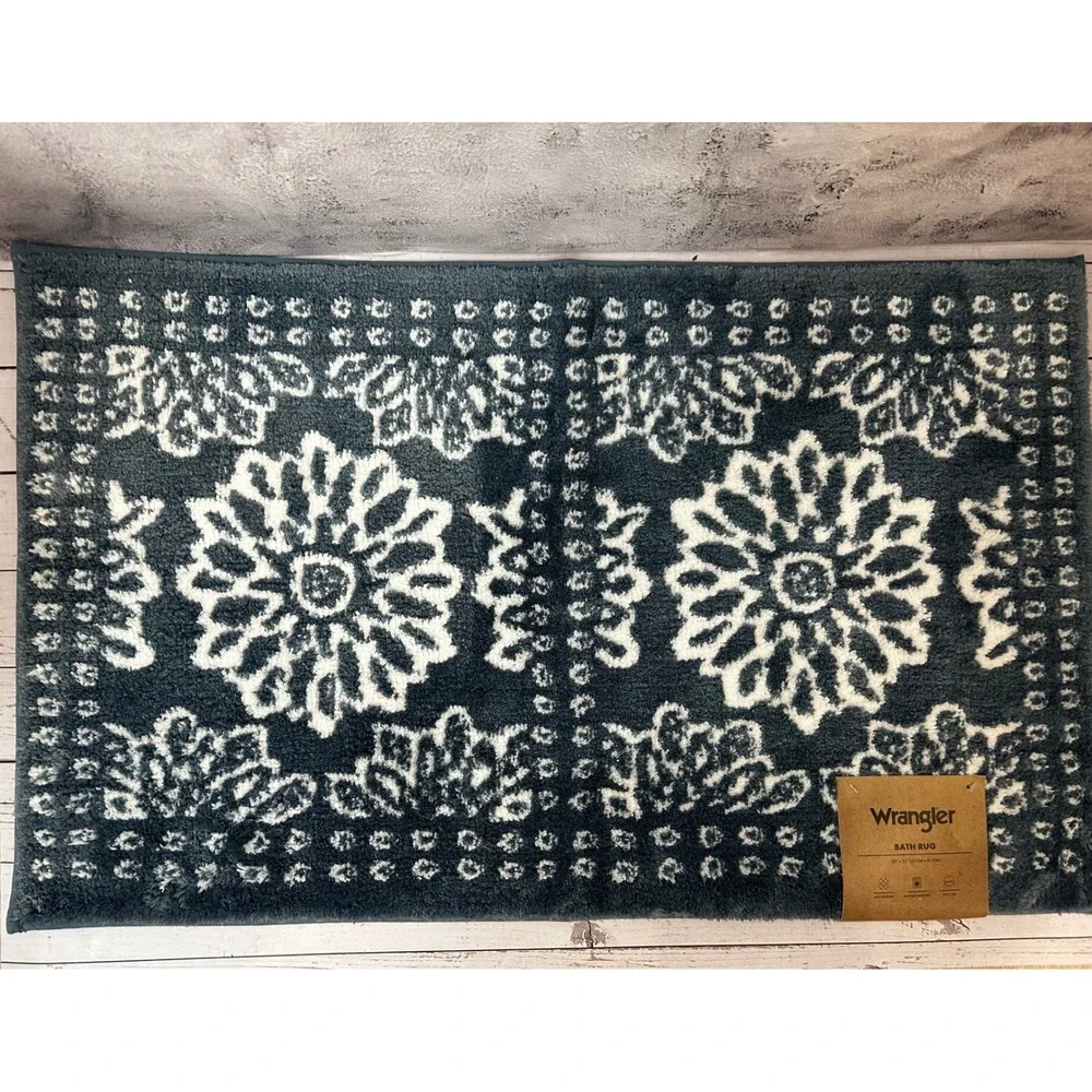 Wrangler Bath Rug‎ Blue Cream Medallion Floral Skid Resistant 20 x 32 New